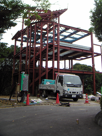 鉄骨建て方全景